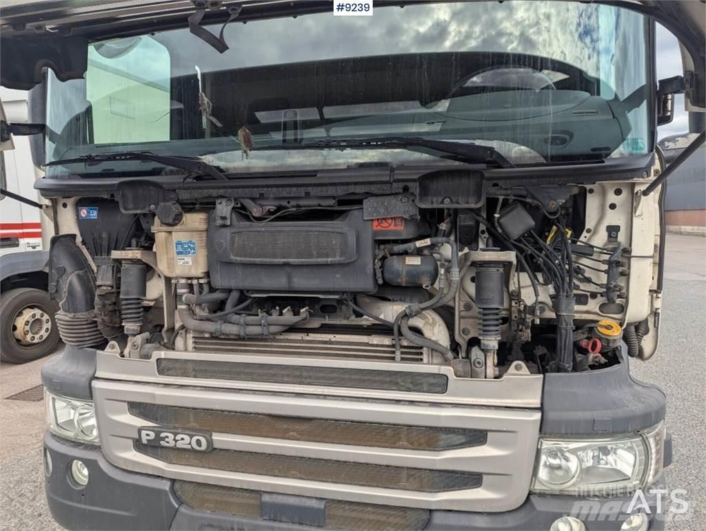 Scania P320 Sunkvežimiai su dengtu kėbulu