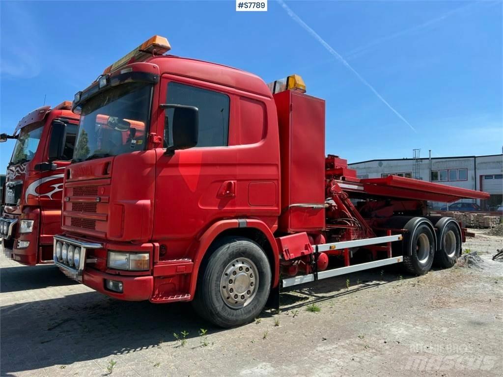 Scania R144GB6X4NA530 Pagalbos kelyje automobiliai