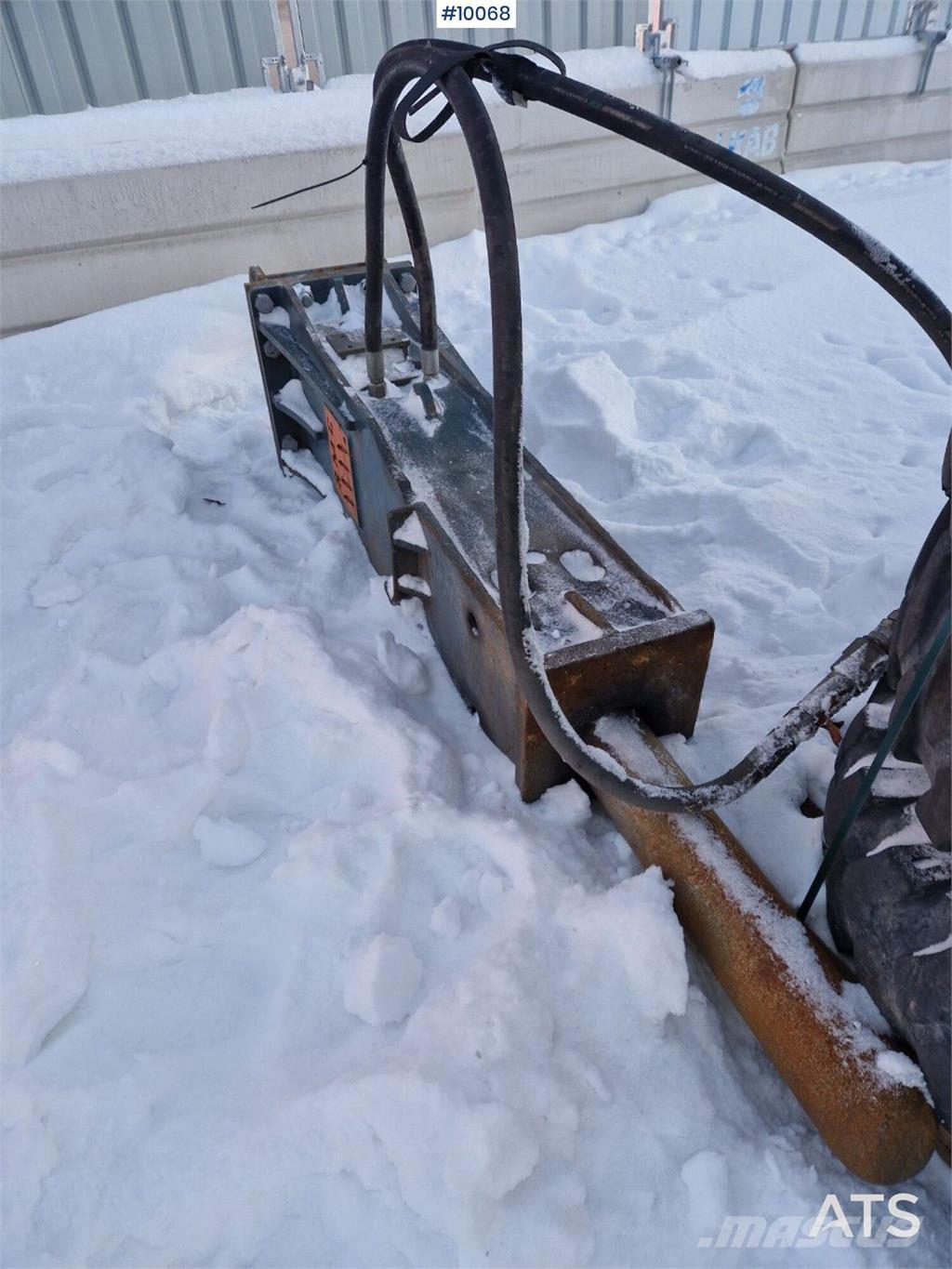 SMC Hydraulic Hammer Hidrauliniai kūjai / Trupintuvai