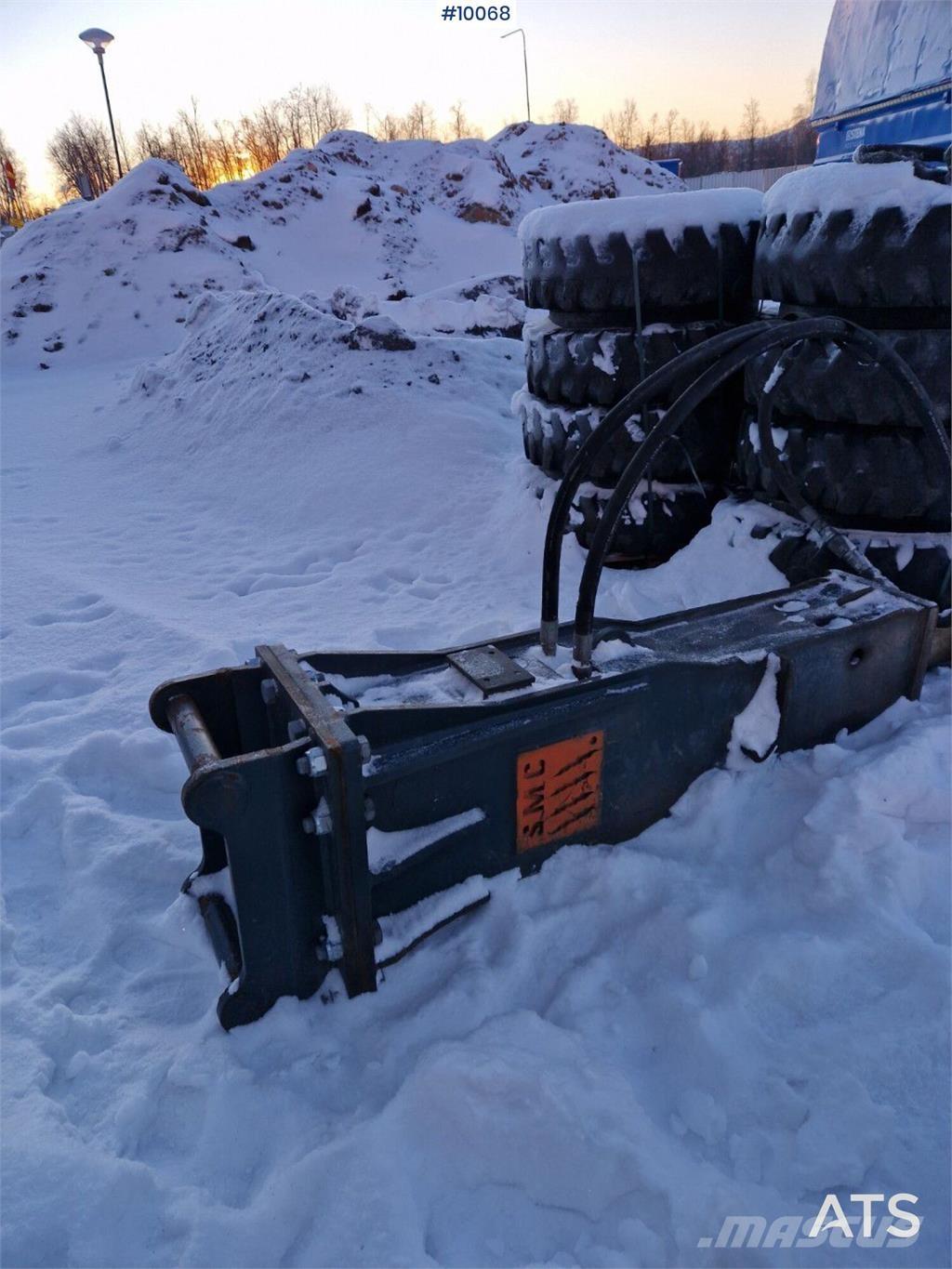 SMC Hydraulic Hammer Hidrauliniai kūjai / Trupintuvai