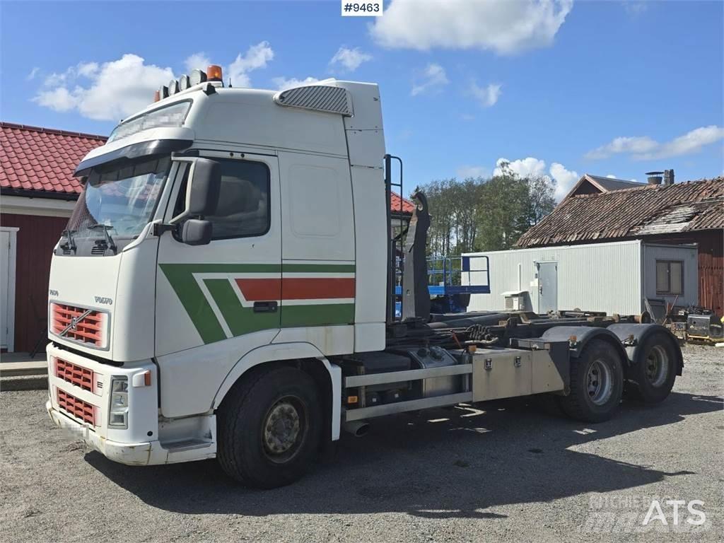 Volvo FH12 Sunkvežimiai su keliamuoju kabliu
