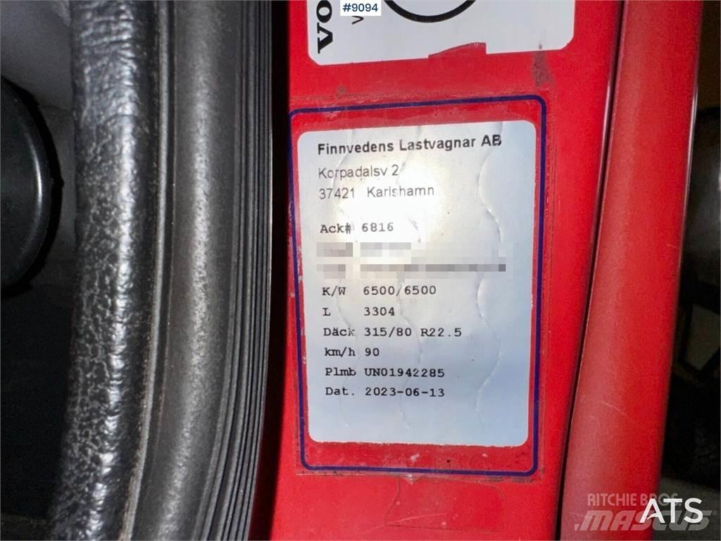 Volvo FL12 Sunkvežimiai su keliamuoju kabliu