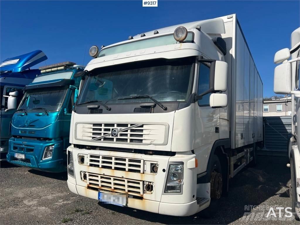 Volvo FM 340 4X2 Sunkvežimiai su dengtu kėbulu