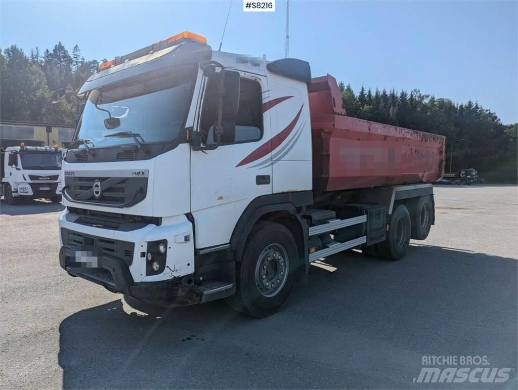 Volvo FMX 6X2 Savivarčių priekabų vilkikai