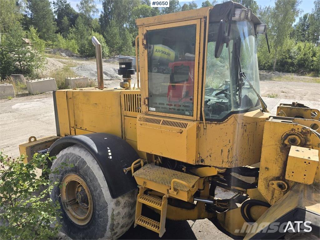 Volvo L120 Ratiniai buldozeriai
