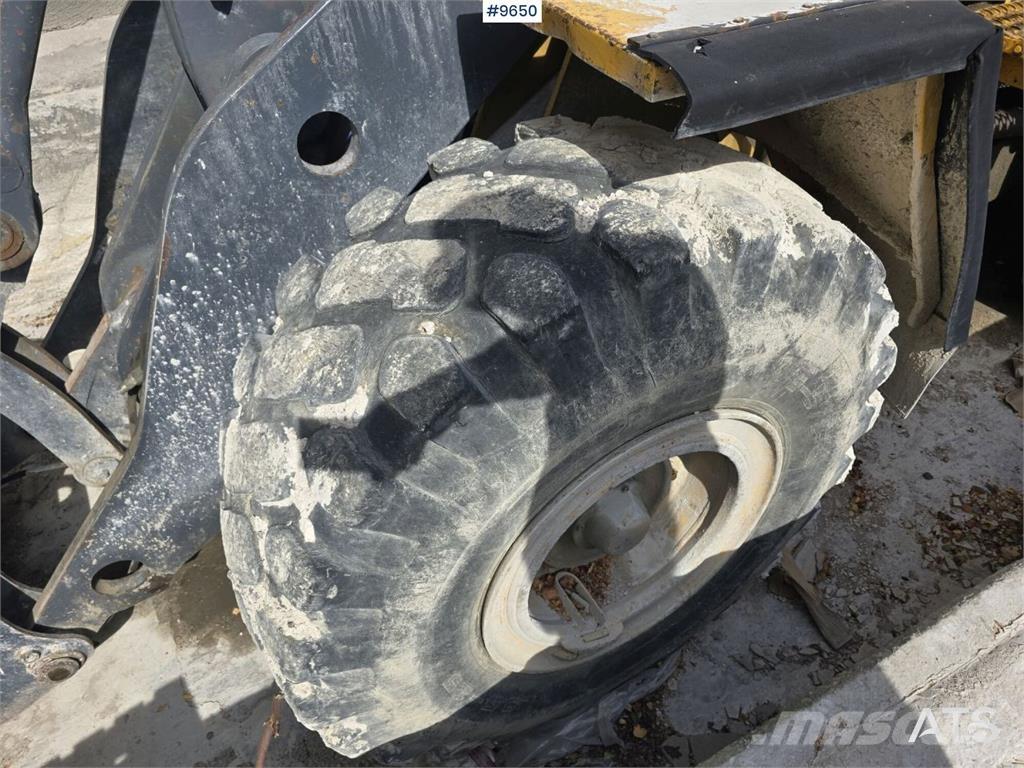 Volvo L120 Ratiniai buldozeriai