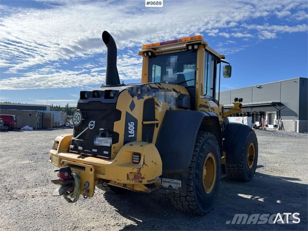 Volvo L60G Naudoti ratiniai krautuvai