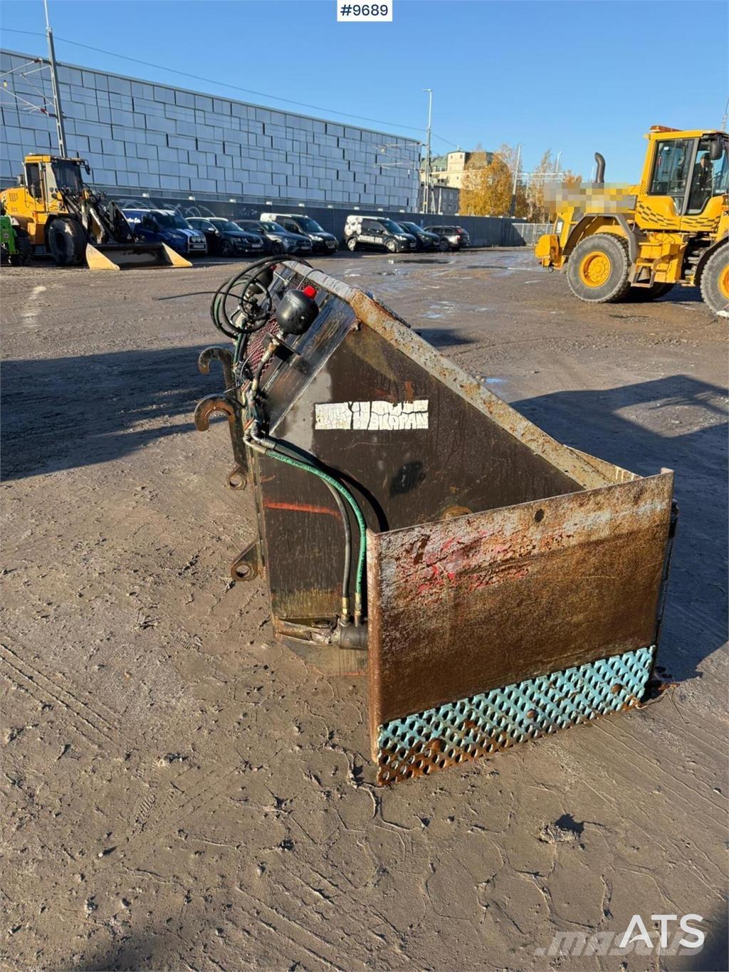 Volvo L60G Naudoti ratiniai krautuvai