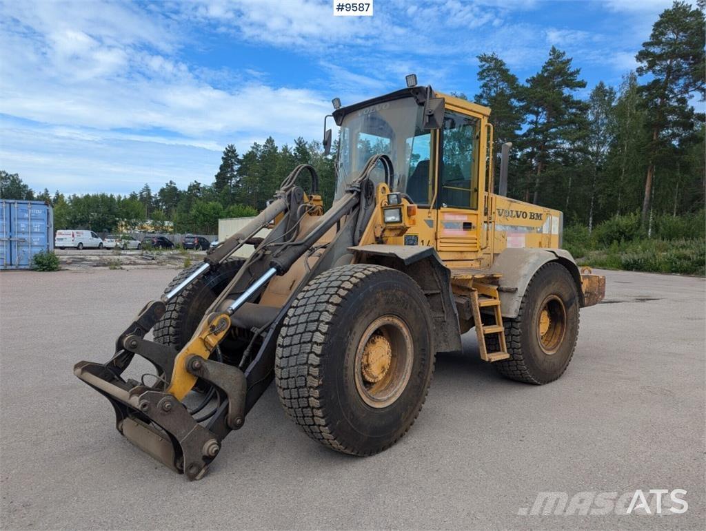 Volvo L90B Naudoti ratiniai krautuvai