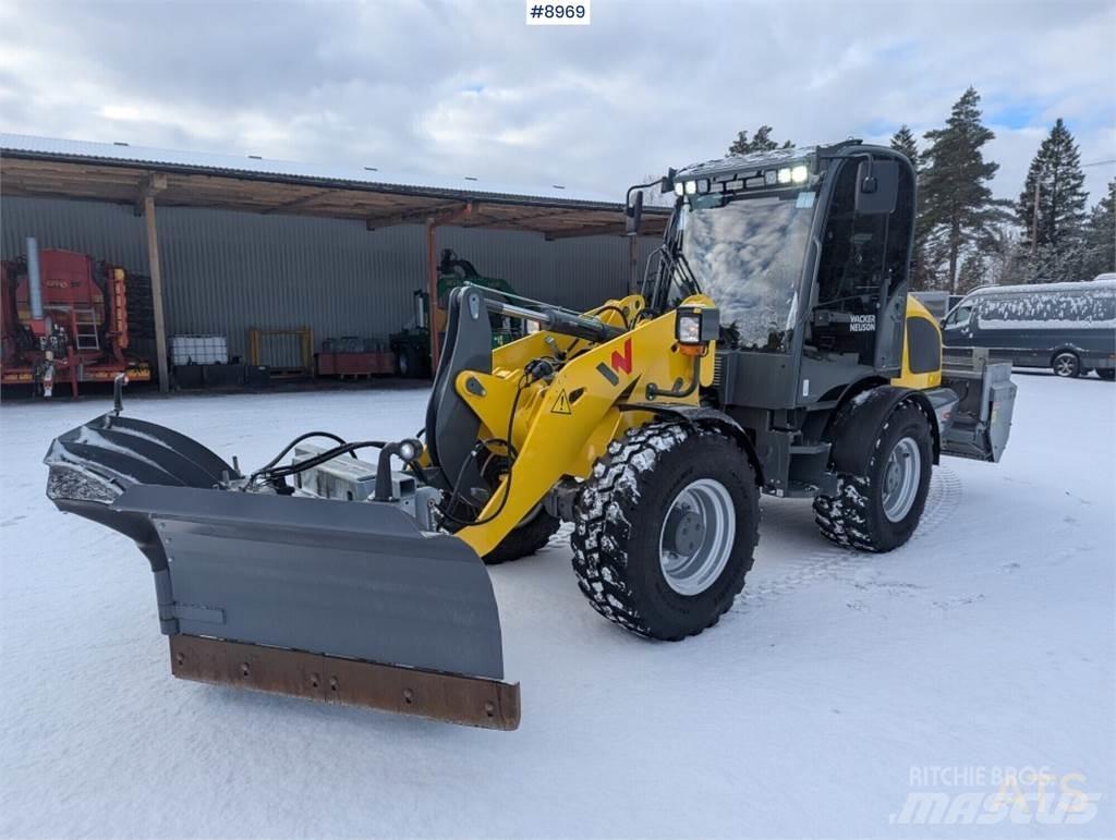Wacker Neuson WL52 Ratiniai buldozeriai