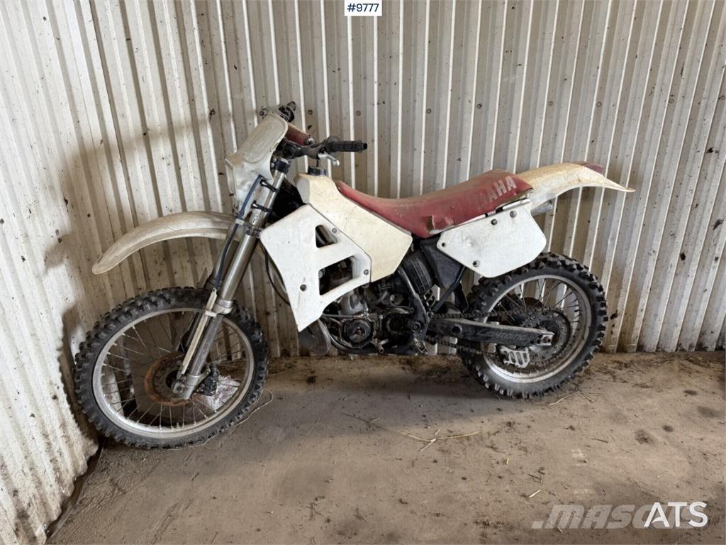 Yamaha YZ250 Special Transportas - Kita