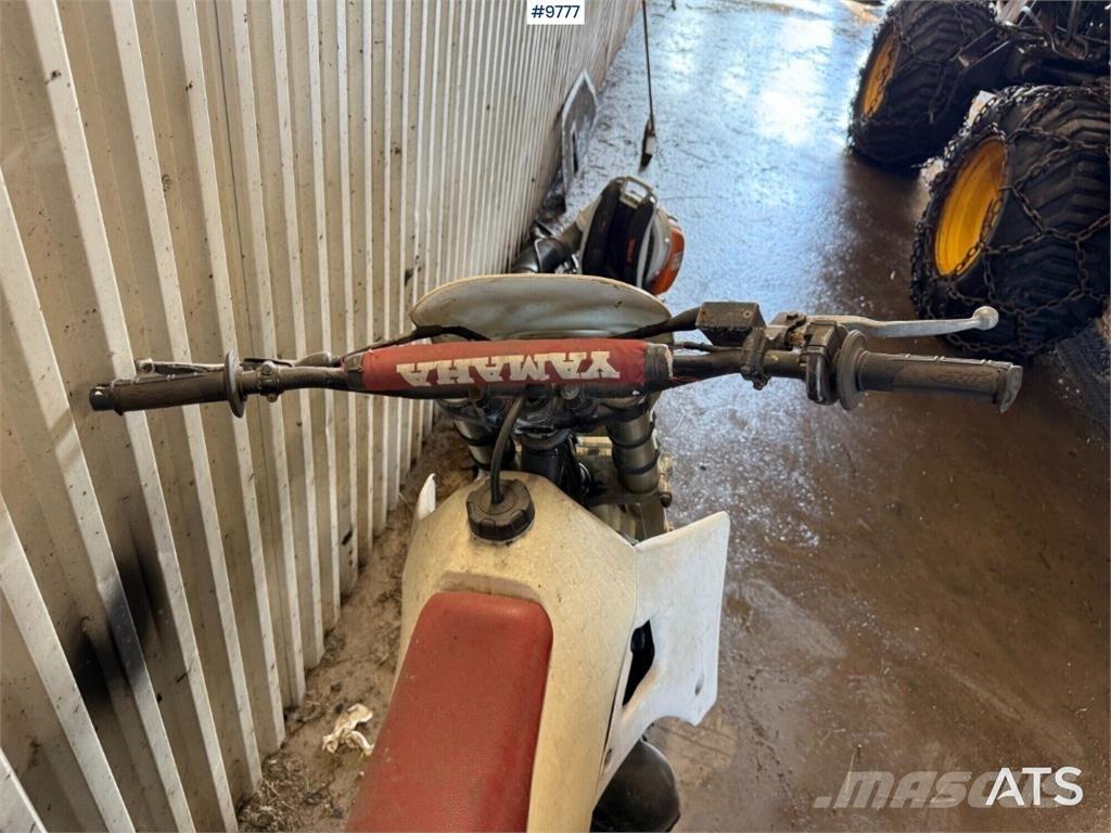 Yamaha YZ250 Special Transportas - Kita