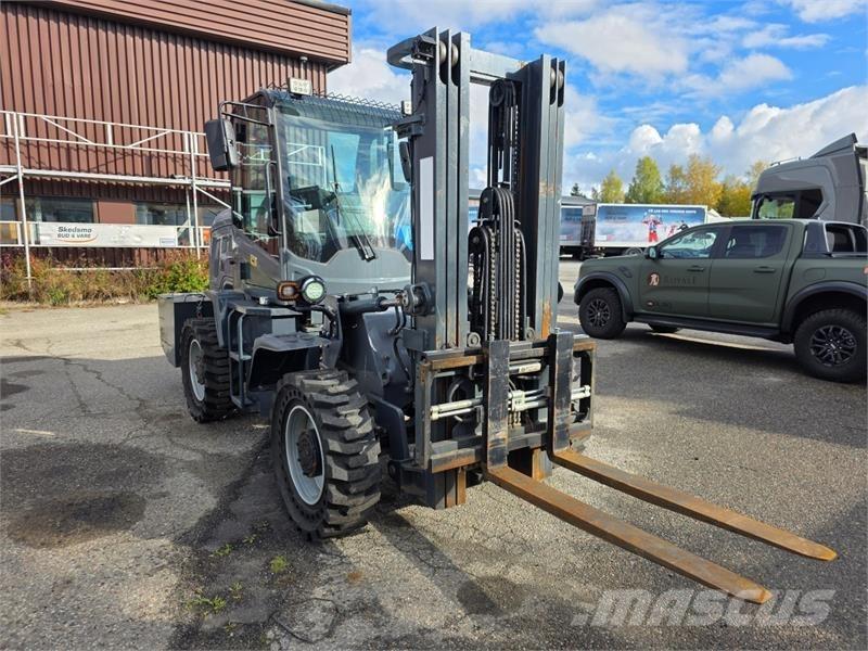  Dieseltruck Šakiniai krautuvai - Kita