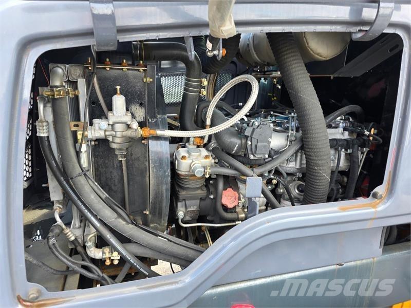  Dieseltruck Šakiniai krautuvai - Kita