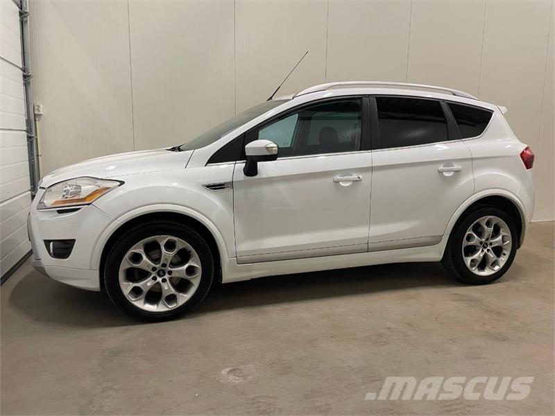 Ford Kuga Lengvieji automobiliai
