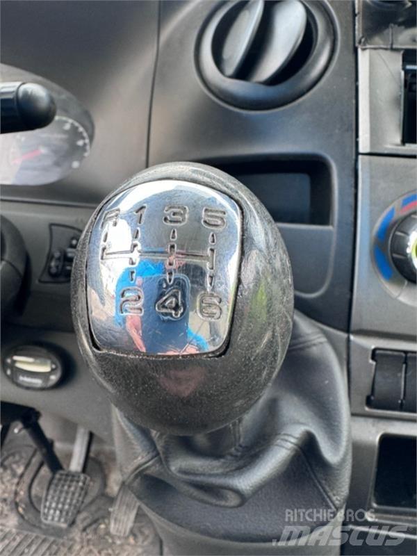 Iveco Daily Lengvieji automobiliai