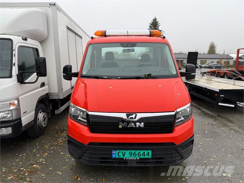 MAN TGE Lengvieji automobiliai