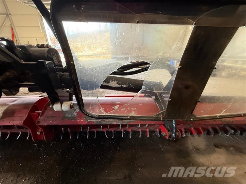 Prinoth T4S Statyba - Kita