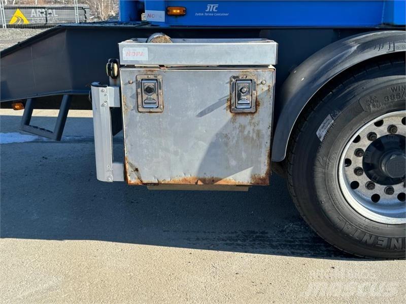 Volvo F16 Savivarčių priekabų vilkikai