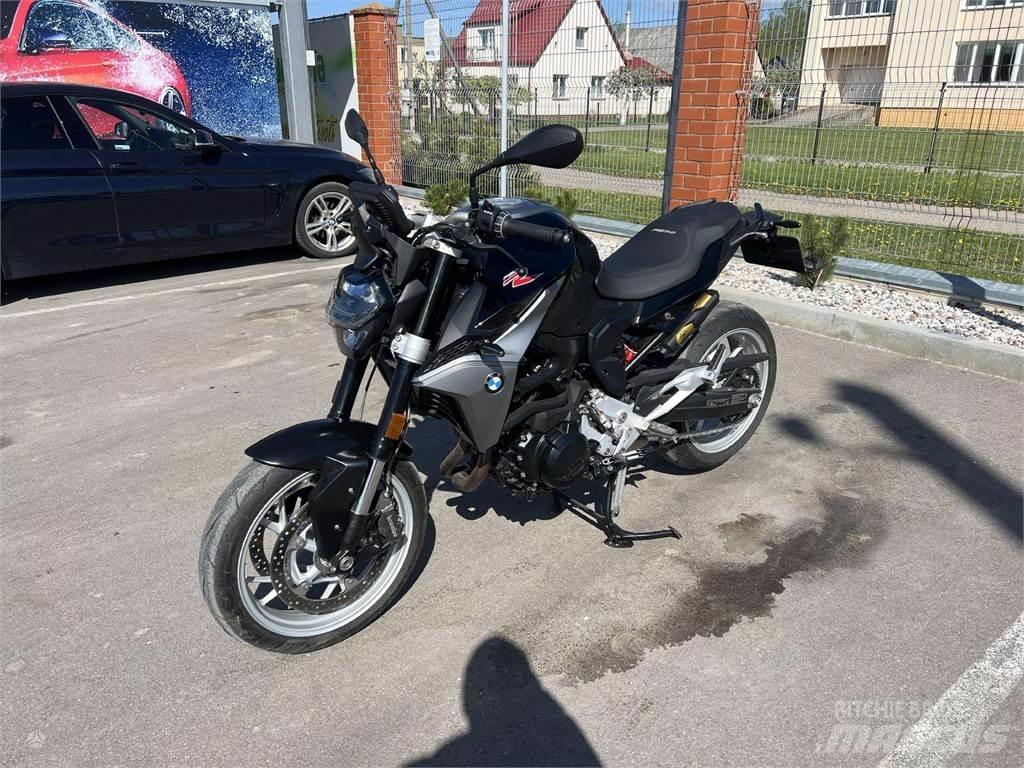 BMW  Visureigiai