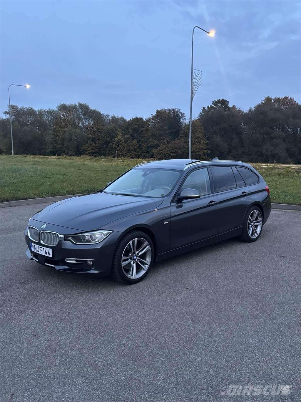 BMW  Lengvieji automobiliai