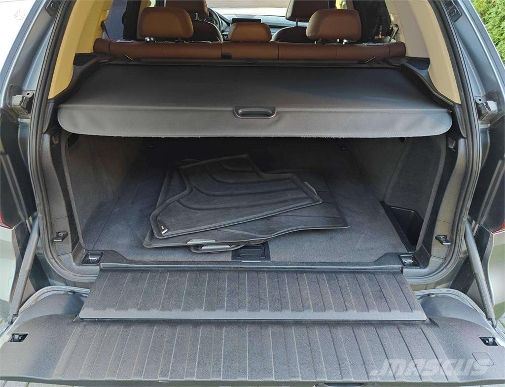 BMW  Lengvieji automobiliai