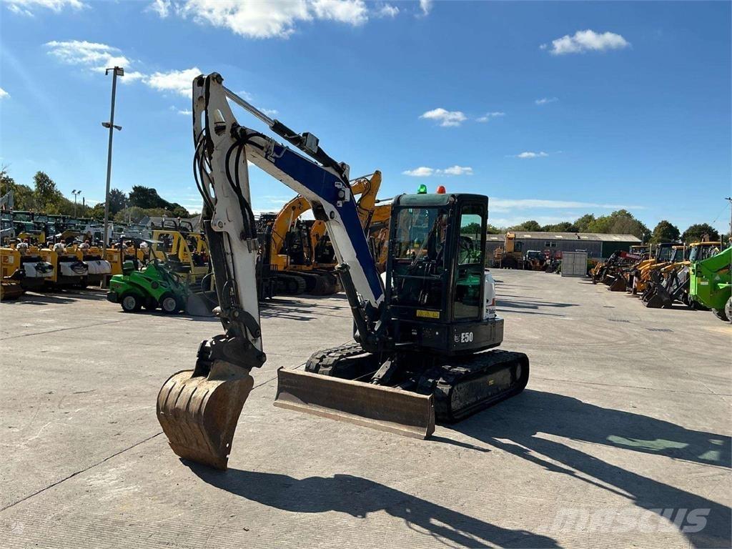 Bobcat E50 Vikšriniai ekskavatoriai