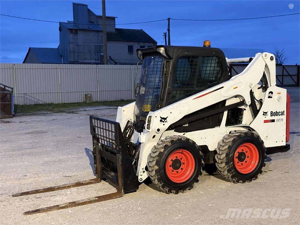 Bobcat S570 Mini krautuvai