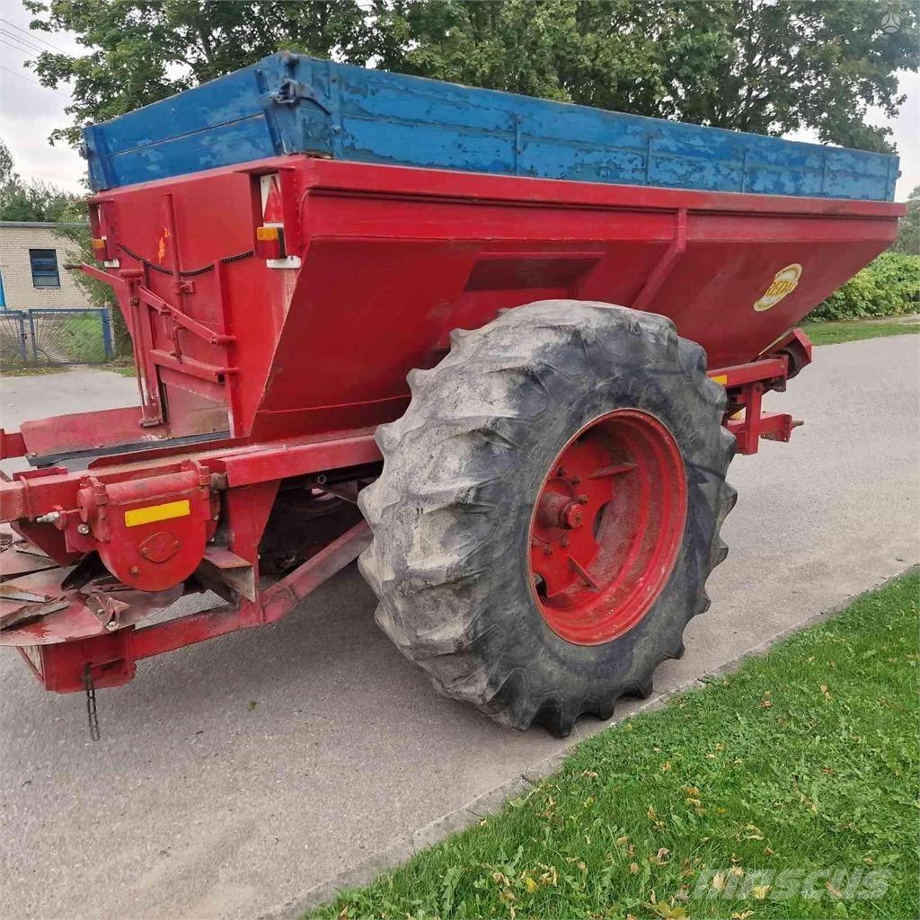 Bredal B80 Mineralinių trąšų barstytuvai