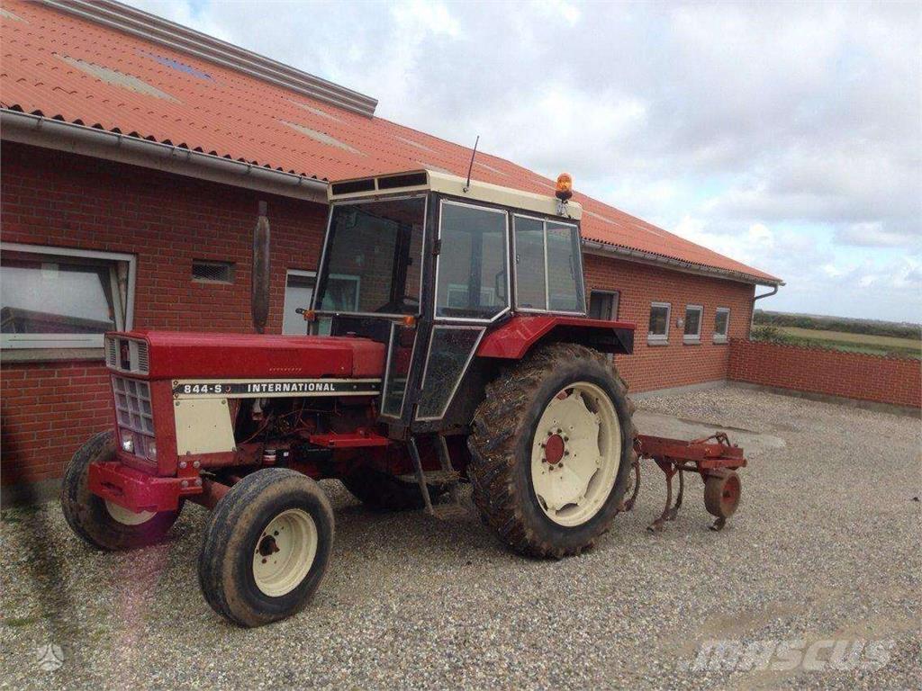Case IH 844 Žemės ūkis - Kita