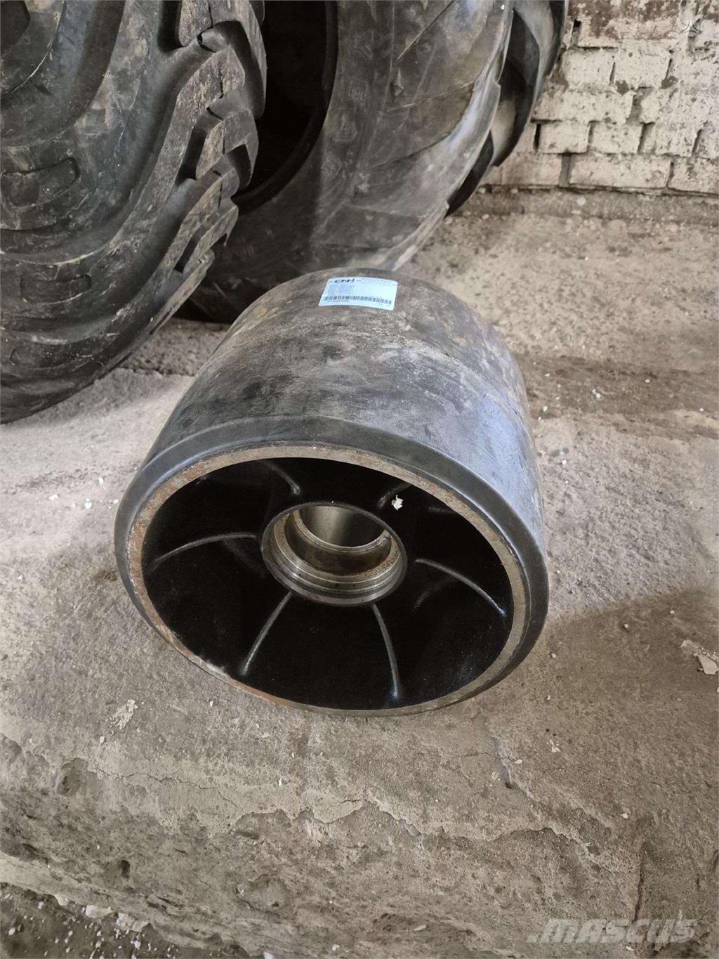 CASE Quadrac Žemės ūkis - Kita