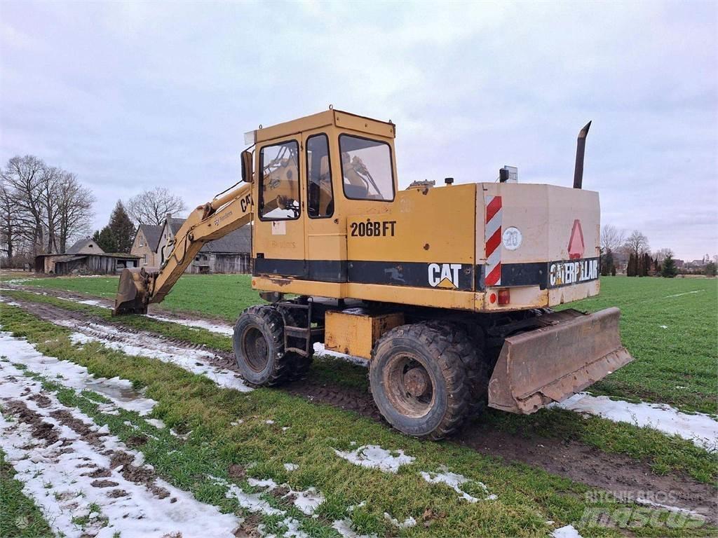 CAT 206 B FT Vikšriniai ekskavatoriai