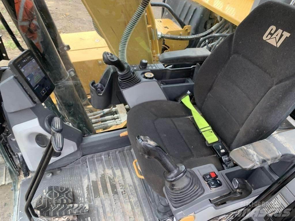 CAT 313 GC Vikšriniai ekskavatoriai