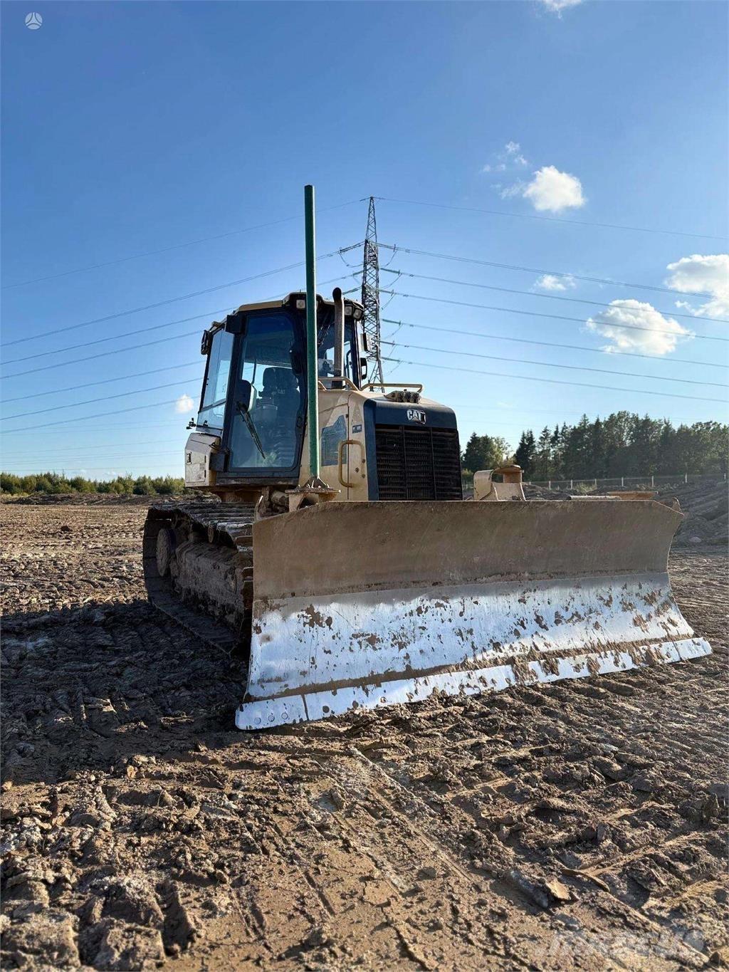 CAT D5 K Vikšriniai buldozeriai