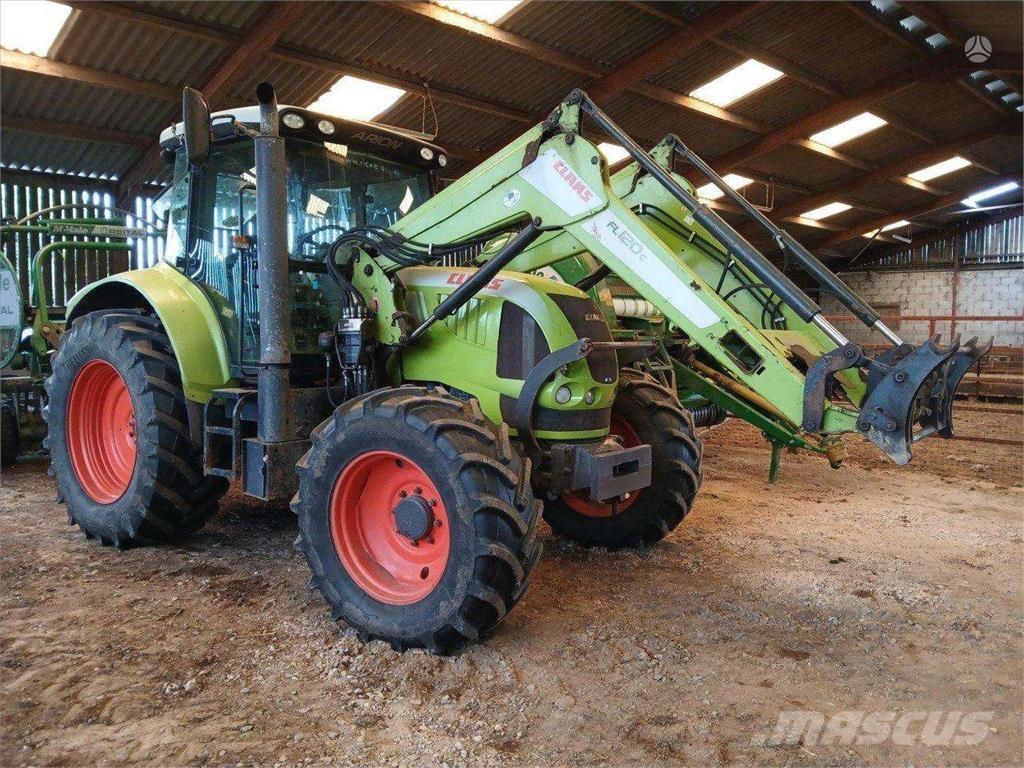 CLAAS Arion 620 Traktoriai