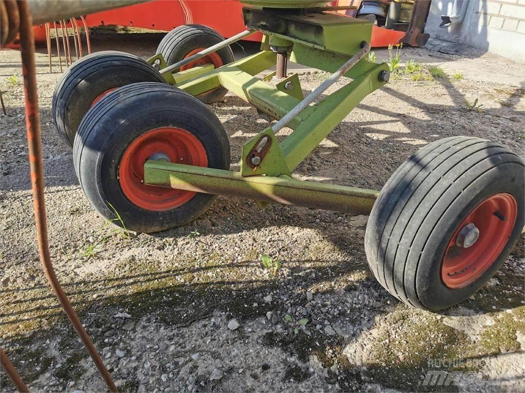 CLAAS Liner 430s Šieno grėbliai ir vartytuvai