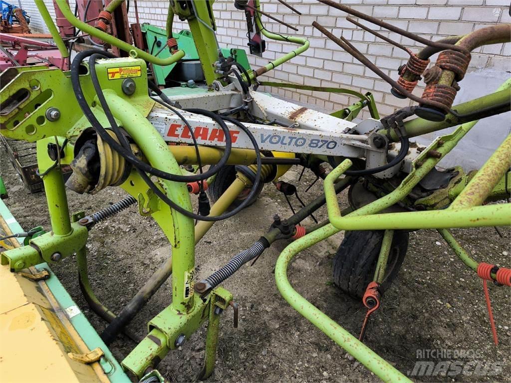 CLAAS VOLTO 870 Šieno grėbliai ir vartytuvai