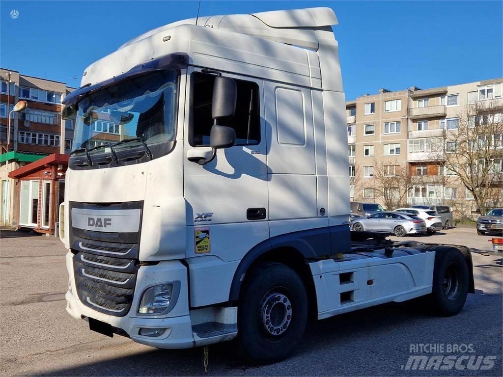 DAF XF510FT Naudoti vilkikai