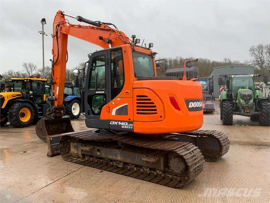 Doosan DX140 Vikšriniai ekskavatoriai