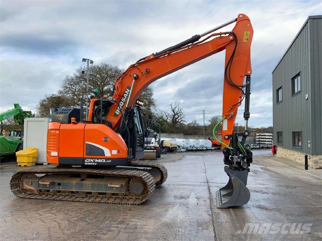 Doosan DX140 LCR Vikšriniai ekskavatoriai