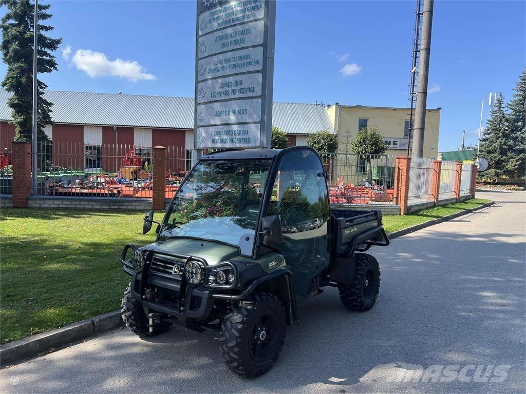 John Deere  Visureigiai