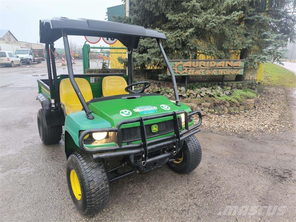 John Deere  Visureigiai