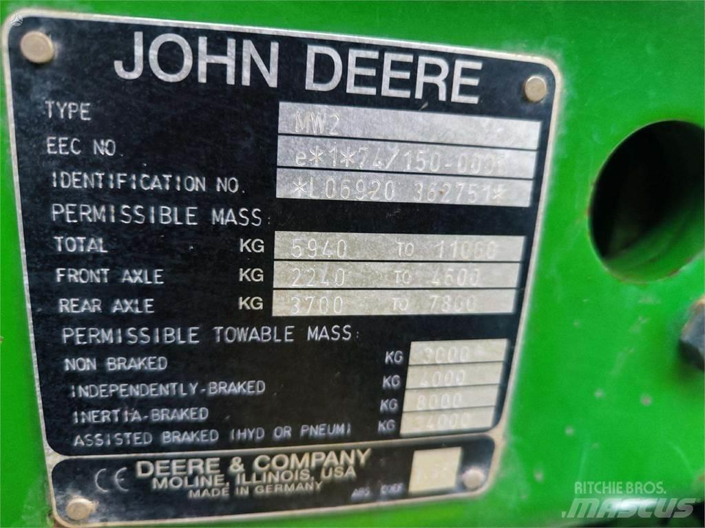 John Deere 6920 Traktoriai