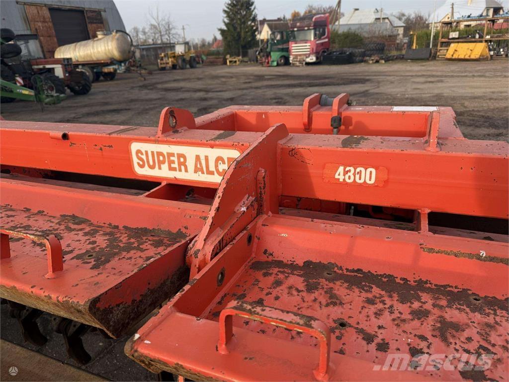  -Kita- Falc 4800 Formuojančios žoliapjovės