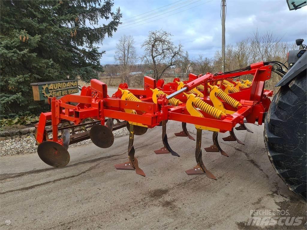  -Kita- kita Sunkiosios lauko akėčios