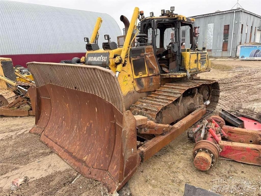 Komatsu D65WX-18 Vikšriniai buldozeriai