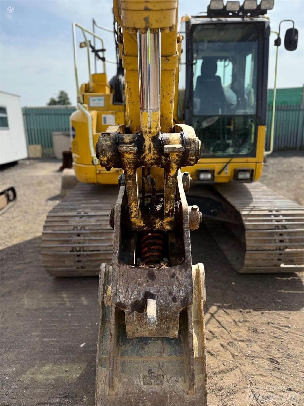 Komatsu PC138US Vikšriniai ekskavatoriai