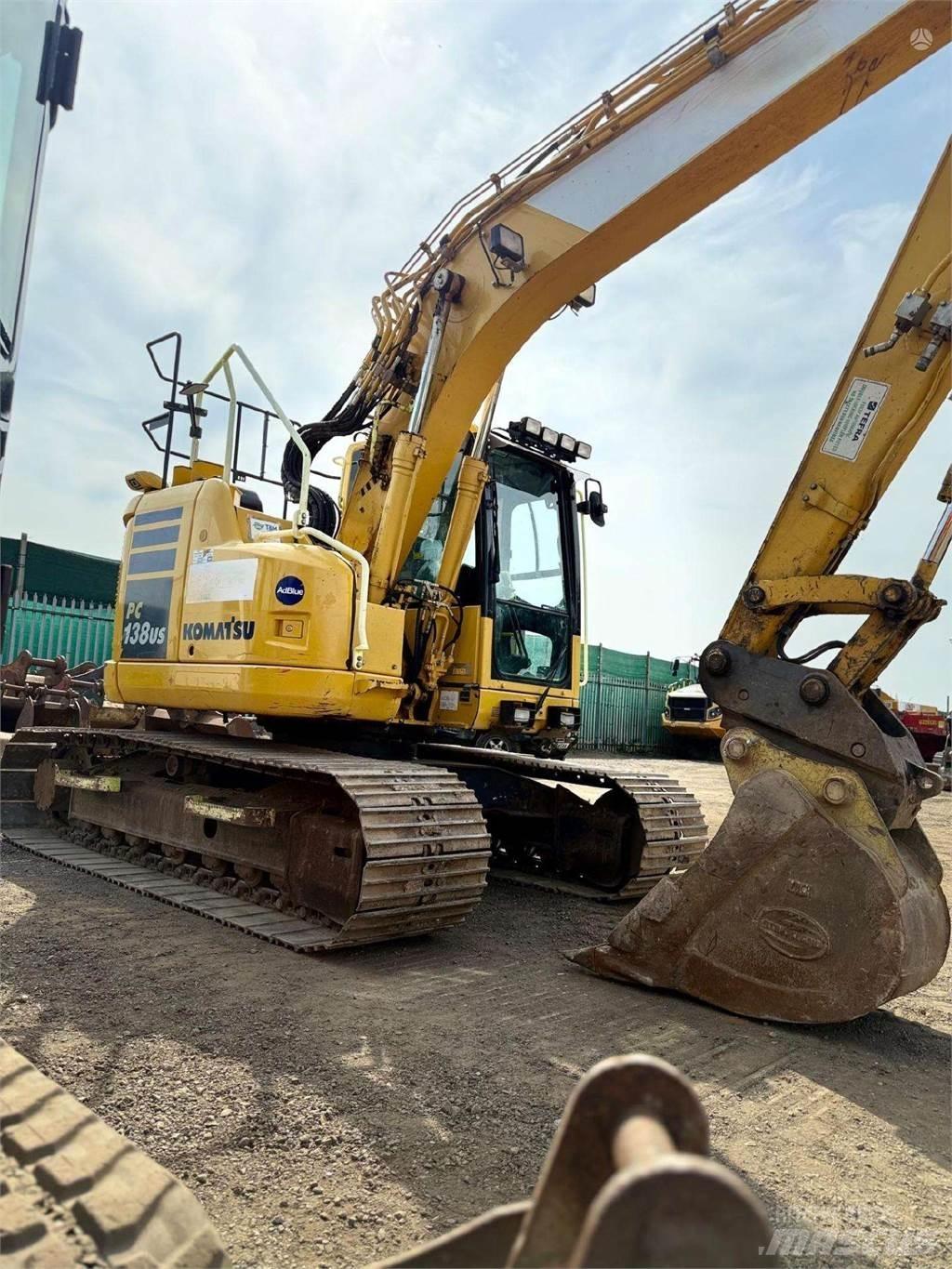 Komatsu PC138US Vikšriniai ekskavatoriai