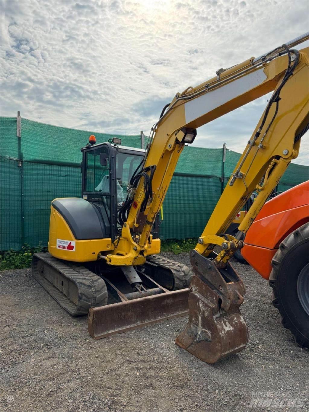 Komatsu PC55MR-5 Vikšriniai ekskavatoriai