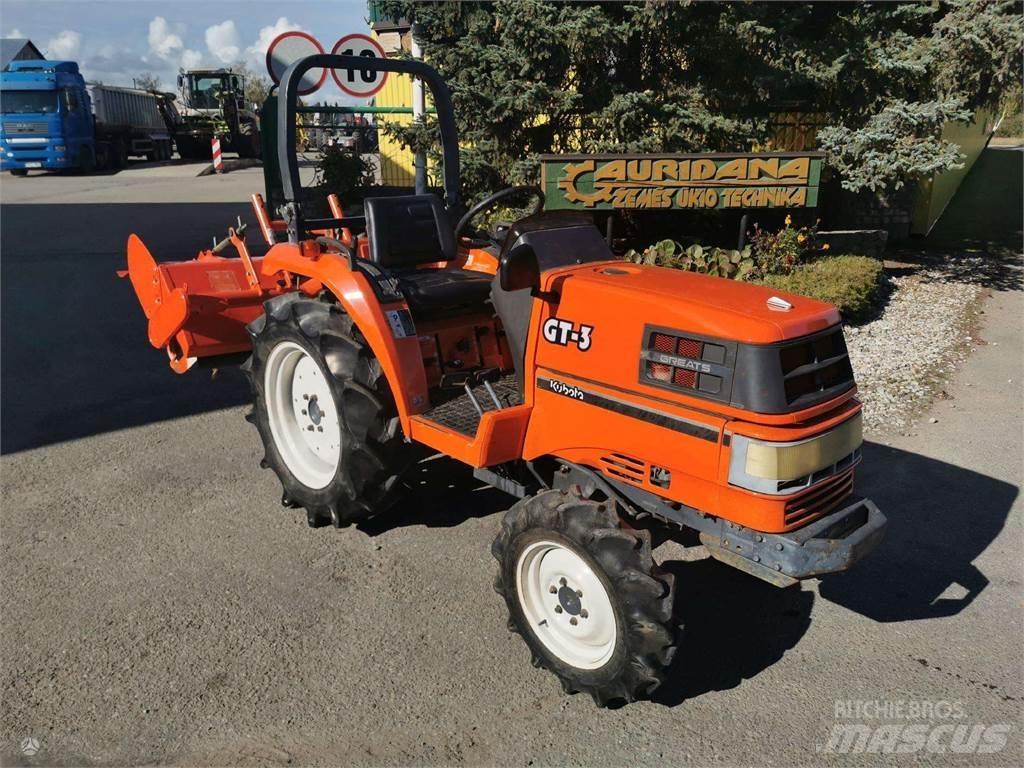 Kubota GT3 Traktoriai